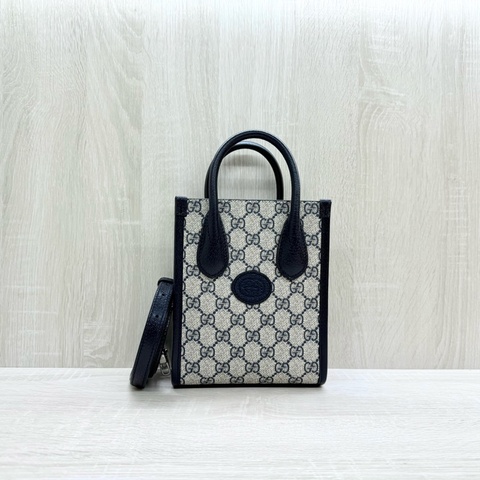 GUCCI原花拼深藍色牛皮INTERLOCKING GG琴譜包671623