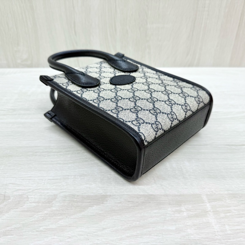 GUCCI原花拼深藍色牛皮INTERLOCKING GG琴譜包671623-6