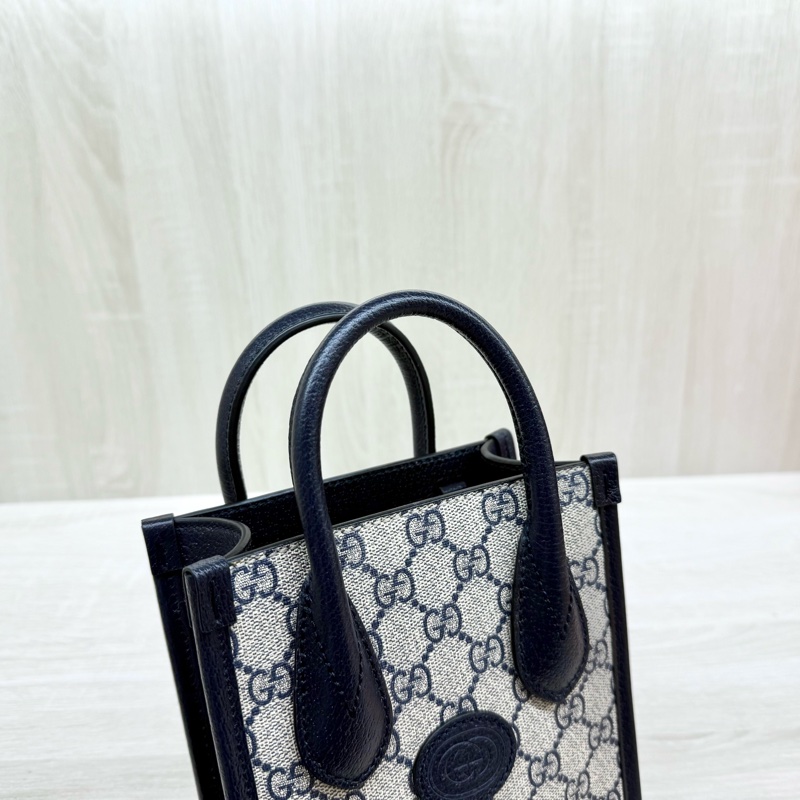 GUCCI原花拼深藍色牛皮INTERLOCKING GG琴譜包671623-8