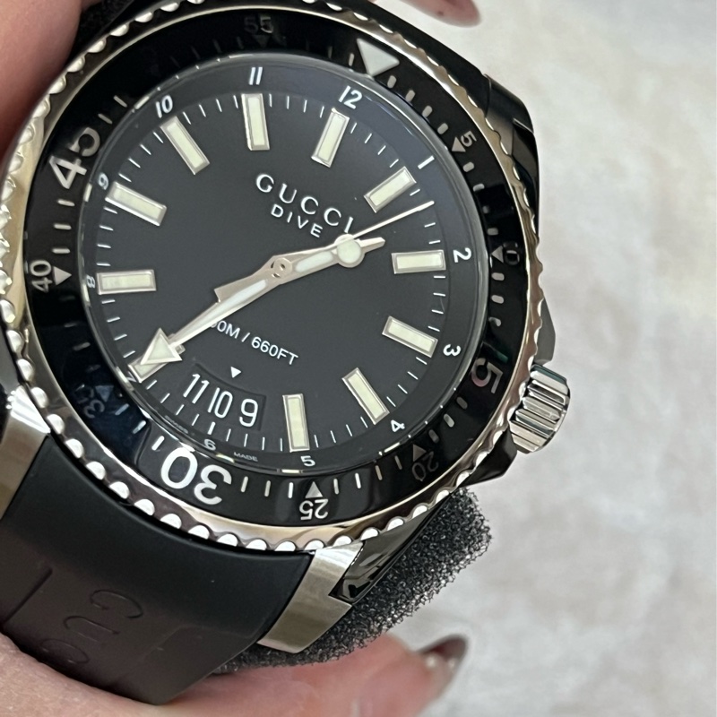 GUCCI Dive 200米潛水紳士橡膠款(YA136204A)x45mm-1