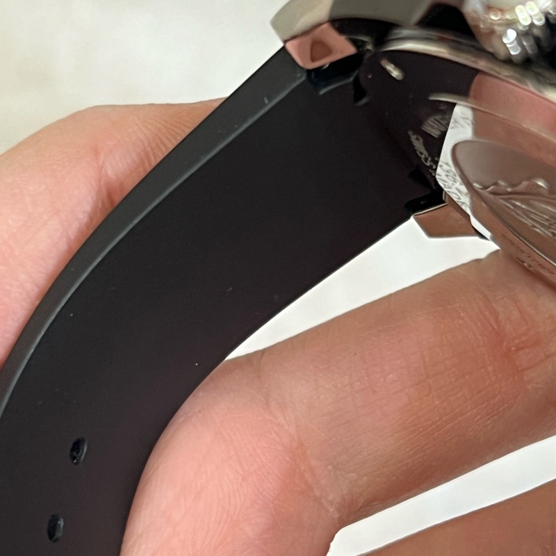 GUCCI Dive 200米潛水紳士橡膠款(YA136204A)x45mm-10