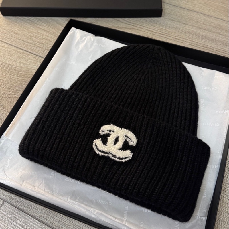 全網最低💙 jennie同款 💙香奈兒 chanel 25B 毛帽 漫畫毛帽 冷帽 針織毛帽 黑色毛帽-0