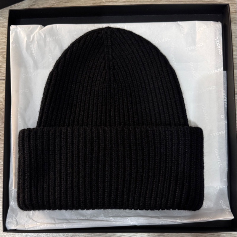 全網最低💙 jennie同款 💙香奈兒 chanel 25B 毛帽 漫畫毛帽 冷帽 針織毛帽 黑色毛帽-2