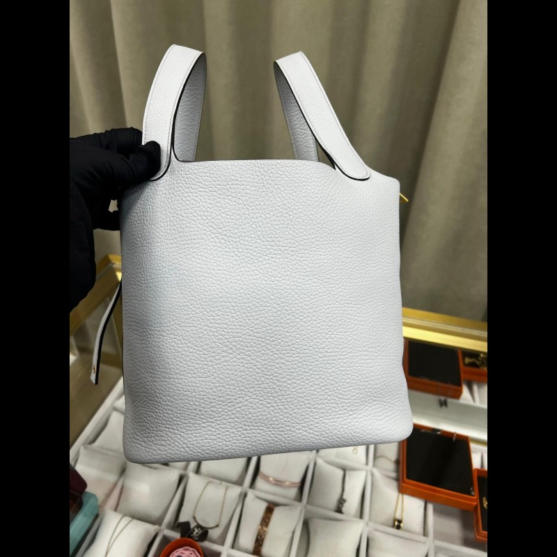 Hermes picotin 22
菜籃子 聖杯藍 金扣-1
