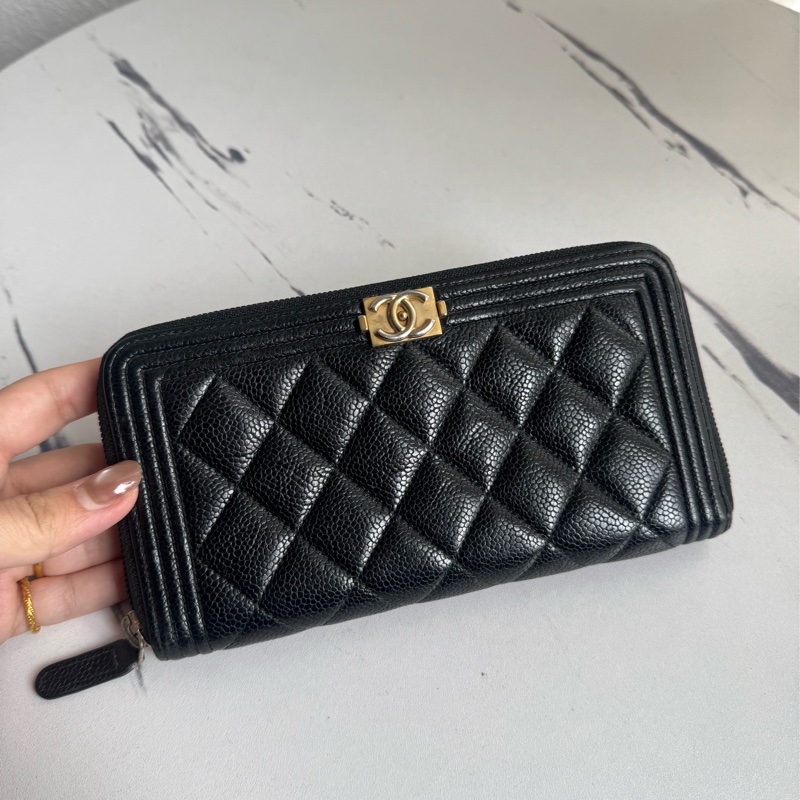 chanel黑菱格金boyㄇ拉長夾-0