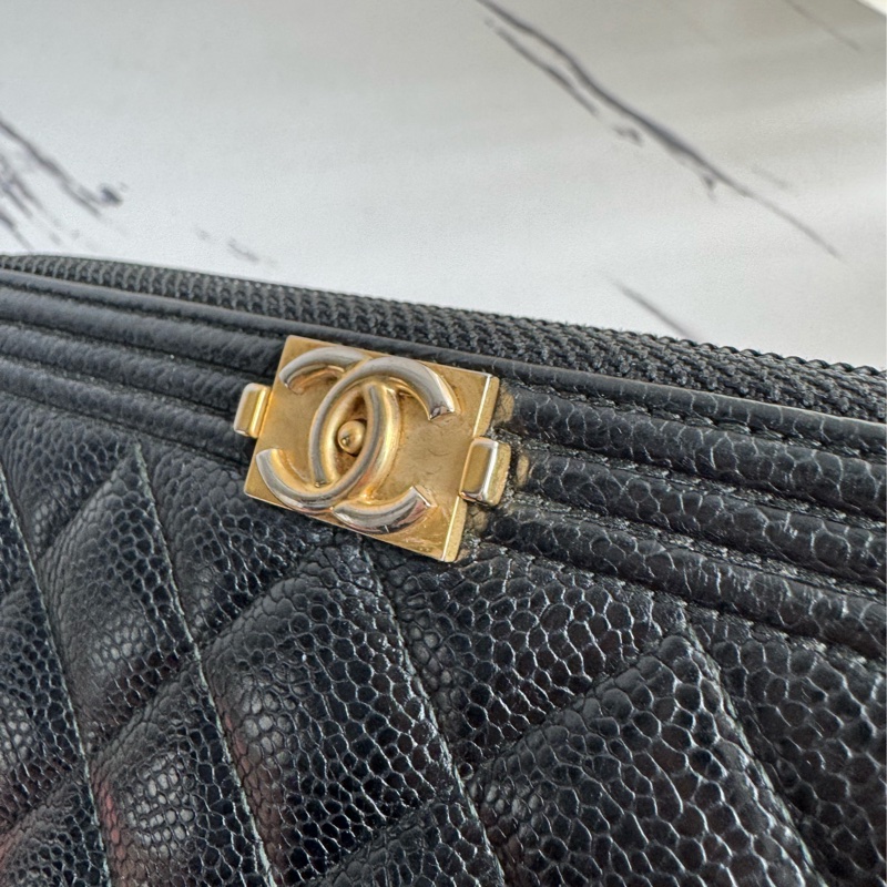 chanel黑菱格金boyㄇ拉長夾-15