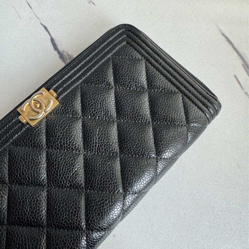 chanel黑菱格金boyㄇ拉長夾-37