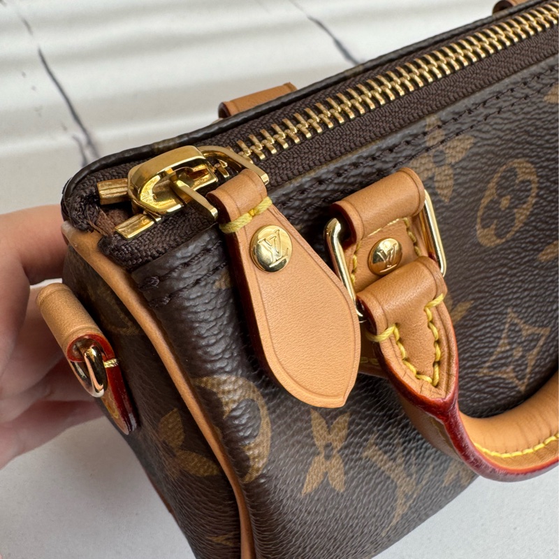 LV M81085花紋nano speedy 新款背帶可拆❤️-18