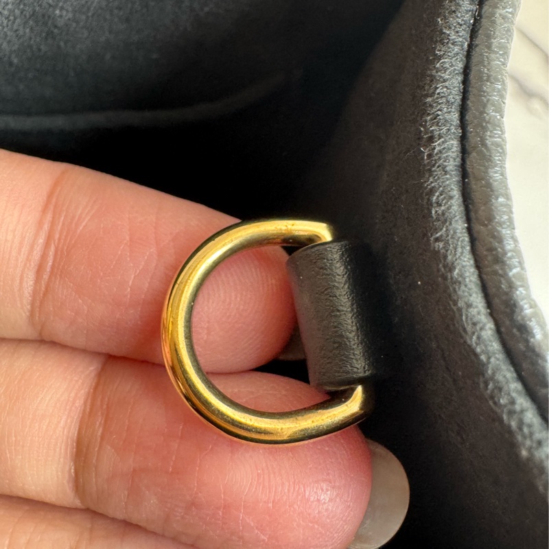 LV M45653黑壓紋on the go pm 經典不敗❤️❤️-28