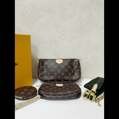LV multi pochette 
老花五合一 綠肩带 麻将包