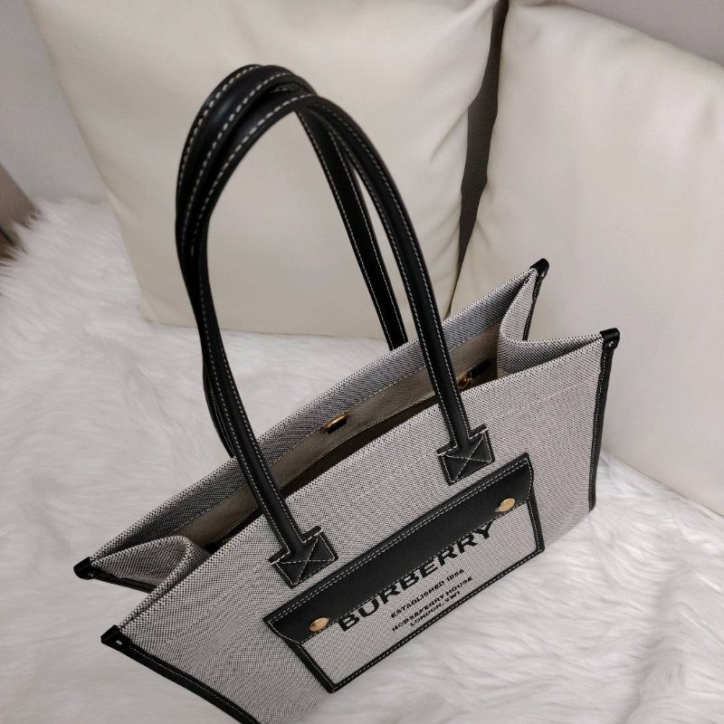 Burberry Freya 黑色拼灰色 牛皮拼帆布 中號-4