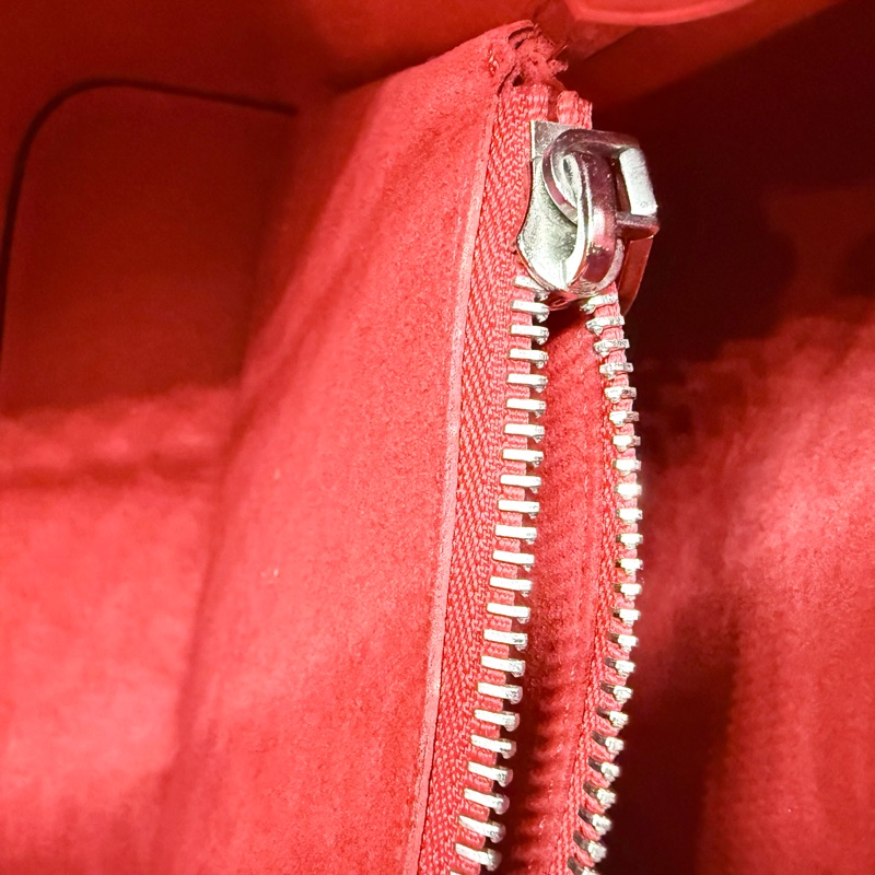 LV深藍色拼紅色內裡epi牛皮Neo Neo提把水桶包MM-16