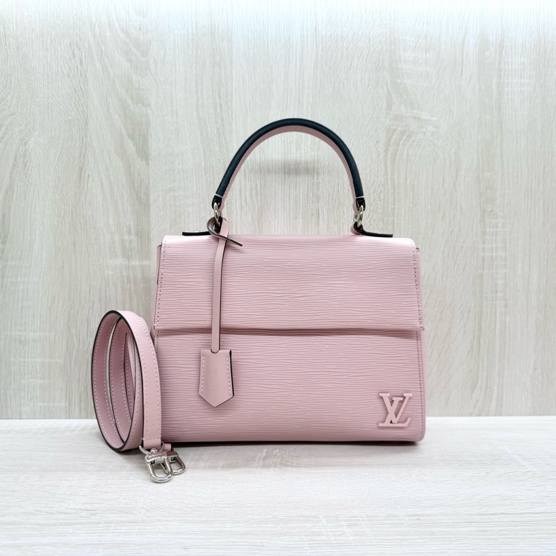LV EPI CLUNY BB 芭蕾粉手提肩背下蓋包-0