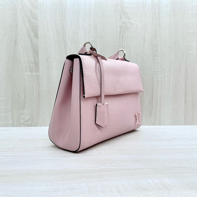 LV EPI CLUNY BB 芭蕾粉手提肩背下蓋包-3