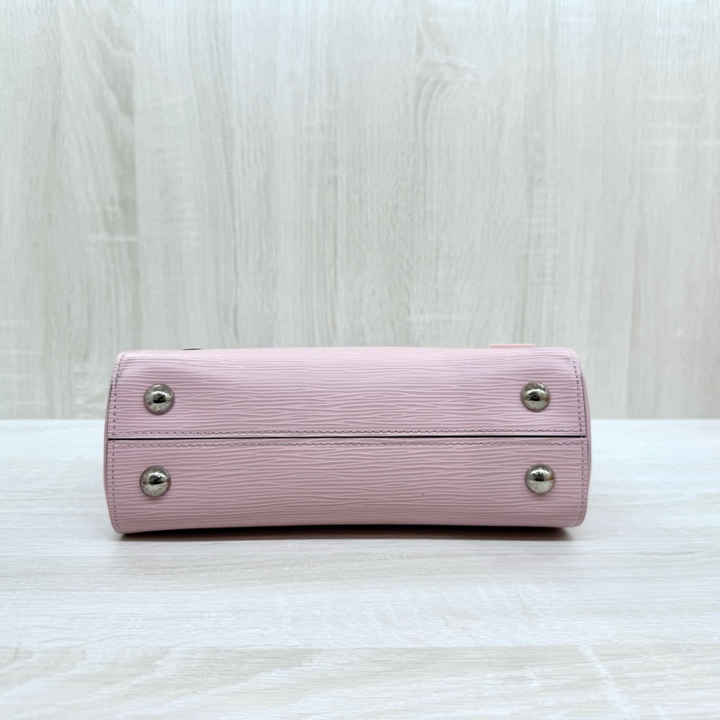 LV EPI CLUNY BB 芭蕾粉手提肩背下蓋包-5