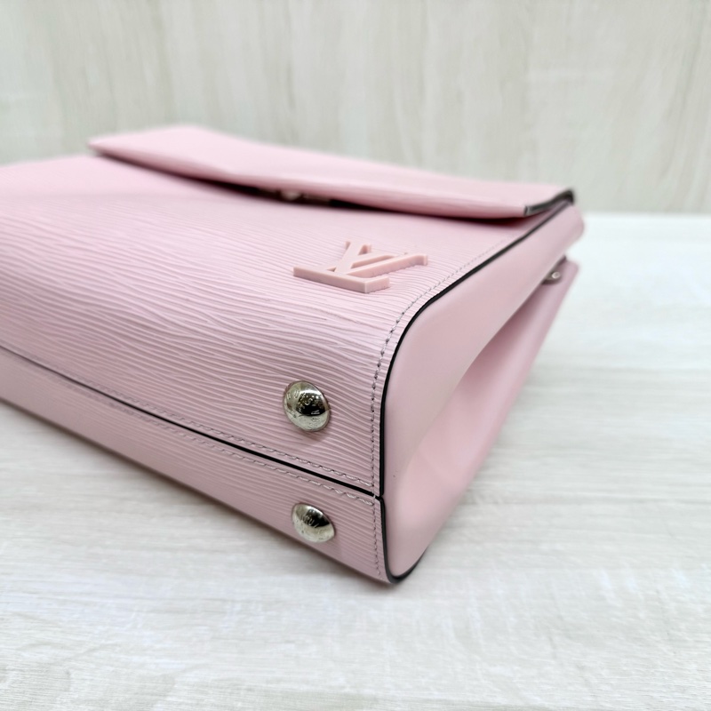 LV EPI CLUNY BB 芭蕾粉手提肩背下蓋包-7