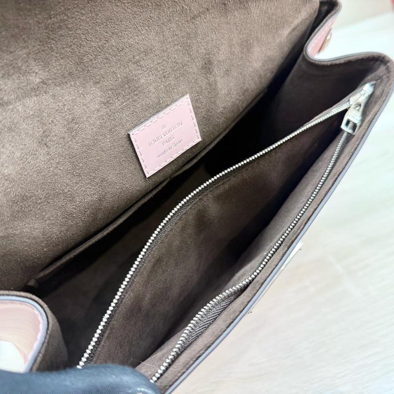 LV EPI CLUNY BB 芭蕾粉手提肩背下蓋包-17