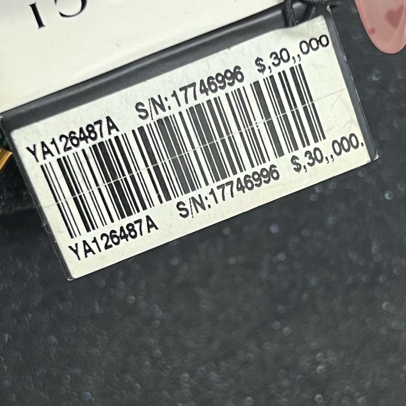 GUCCI Le Marche Des Marveilles 蜜蜂圖案刺繡錶盤 紅色配綠色尼龍錶帶 石英 女士/男士手錶 中性YA126487-8