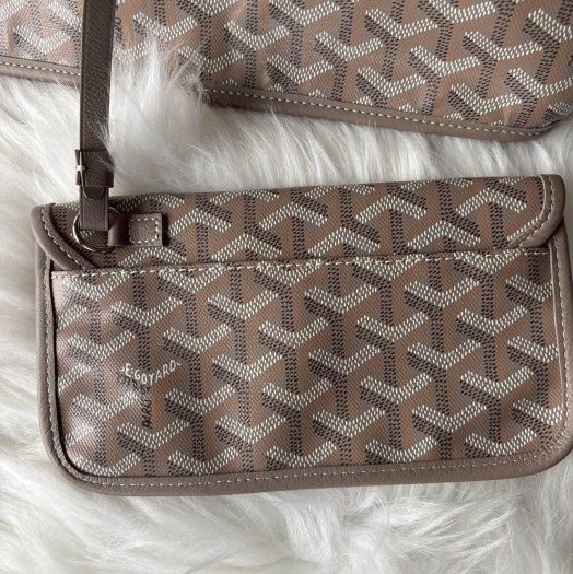 Goyard 限量兔子刺繡雙面托特包-7