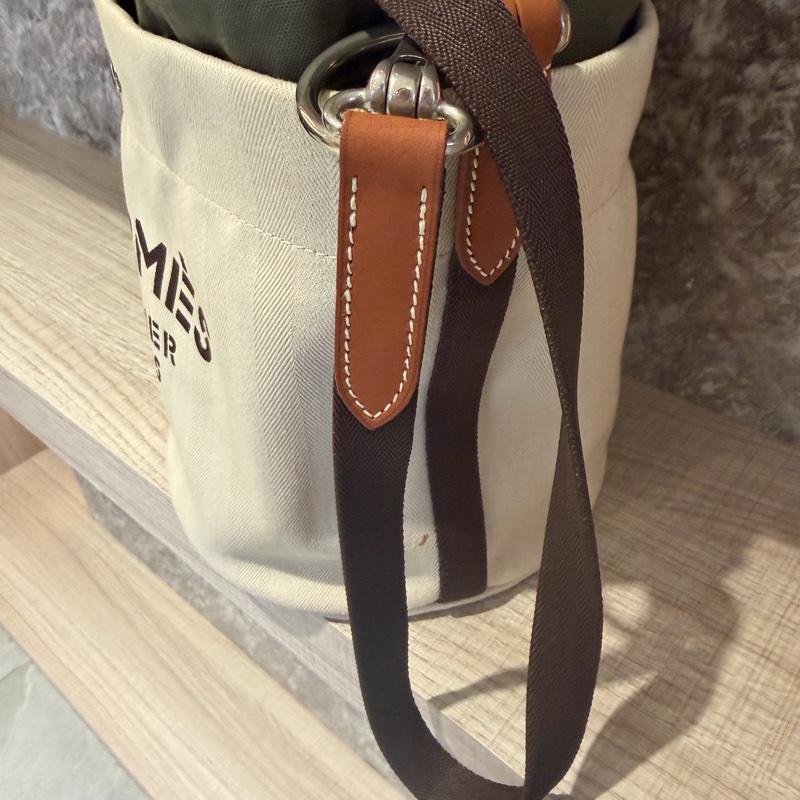 Hermes 帆布水桶包-29