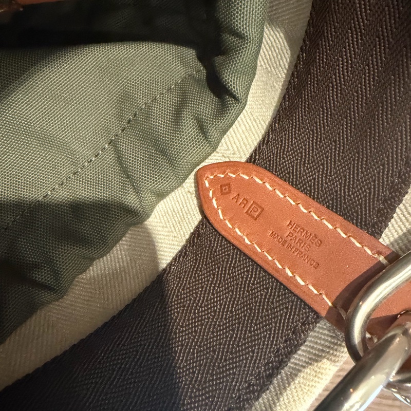 Hermes 帆布水桶包-31