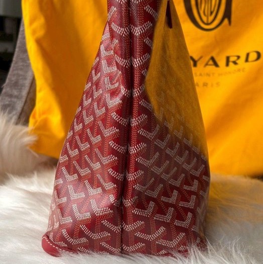 Goyard亮眼但不刺眼的紅色新款有拉鏈的MM托特-6