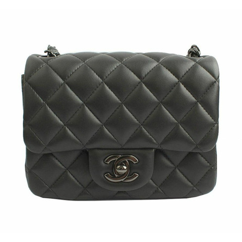 CHANEL Petite Sac Ramskin 全黑迷你斜背包 31