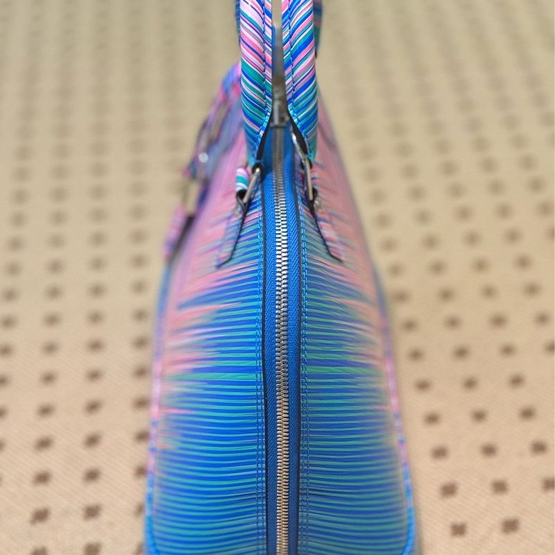 Louis Vuitton 限量版 Alma PM size，Tropical Epi Leather-3