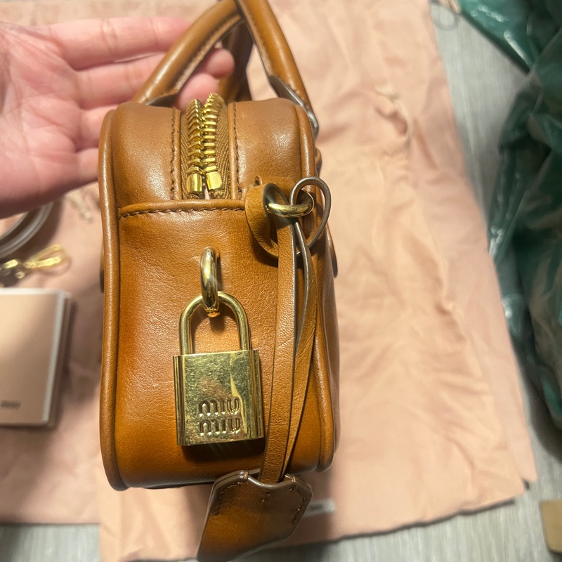 Miu Miu Arcadie Leather Bag-2