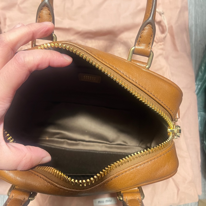 Miu Miu Arcadie Leather Bag-5