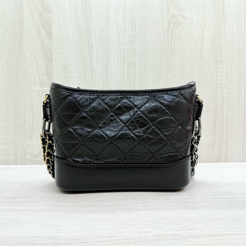 Chanel黑金菱格紋揉製牛皮小號流浪包A91810-1