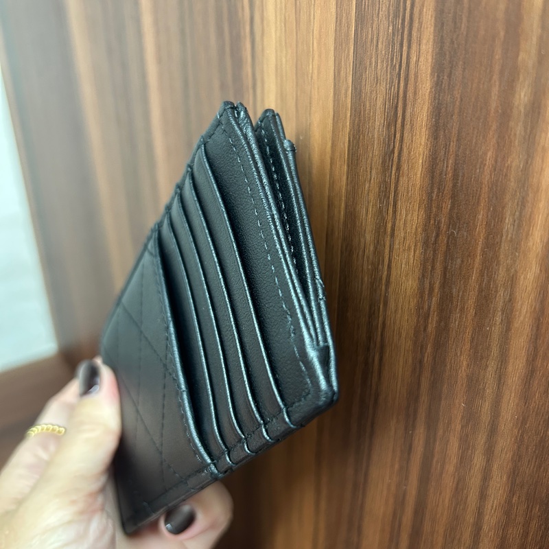 搶手貨😍 Chanel 黑牛皮菱格黑logo 一字拉後5卡卡包-3