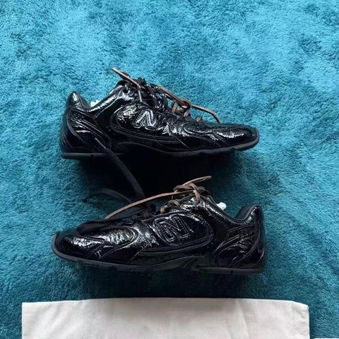 Miu Miu new balance聯名款530漆皮款34.5cm