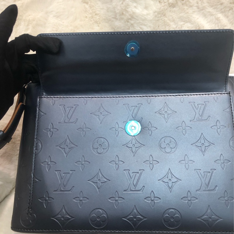 LV 灰藍色珠光皮 壓紋 老花 單肩包 XB908-6