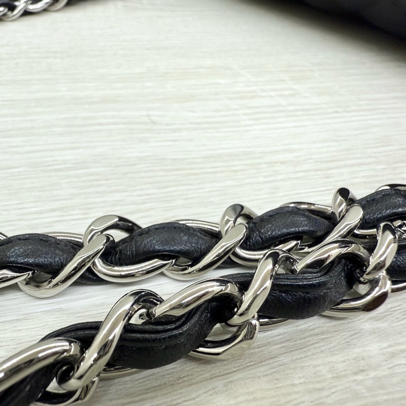 CHANEL黑銀菱格羊皮Jumbod coco30口蓋包A58600-11