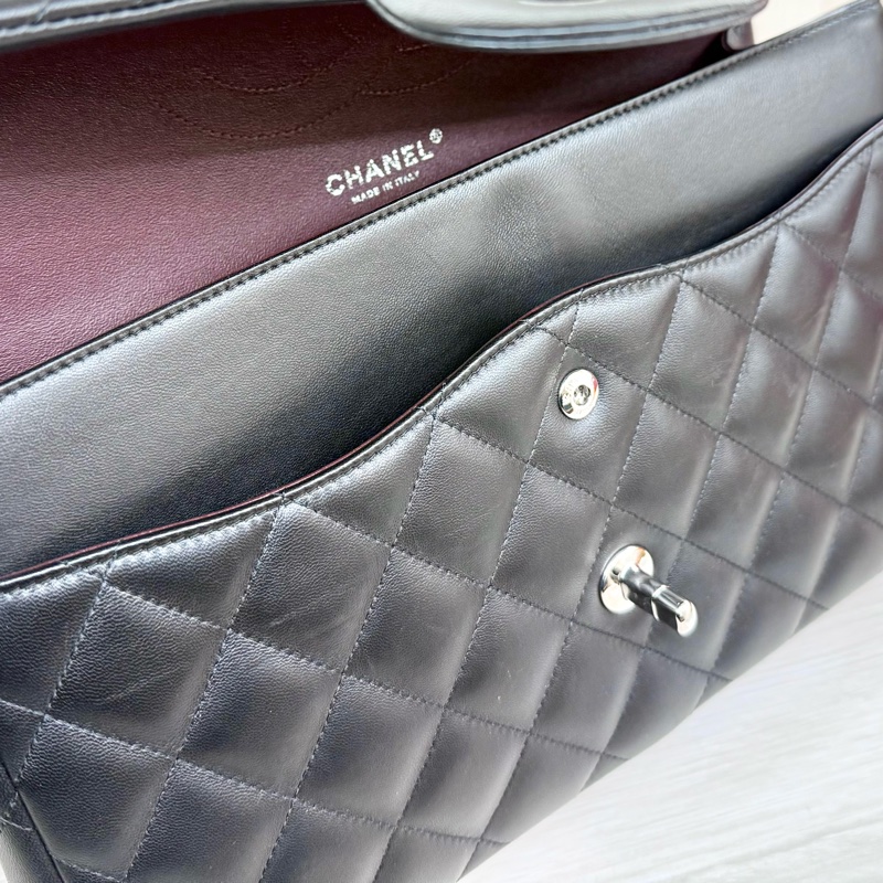 CHANEL黑銀菱格羊皮Jumbod coco30口蓋包A58600-18