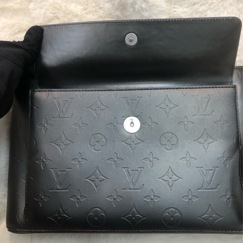 LV 灰銀色珠光皮 壓紋 老花單肩袋 XB976-9