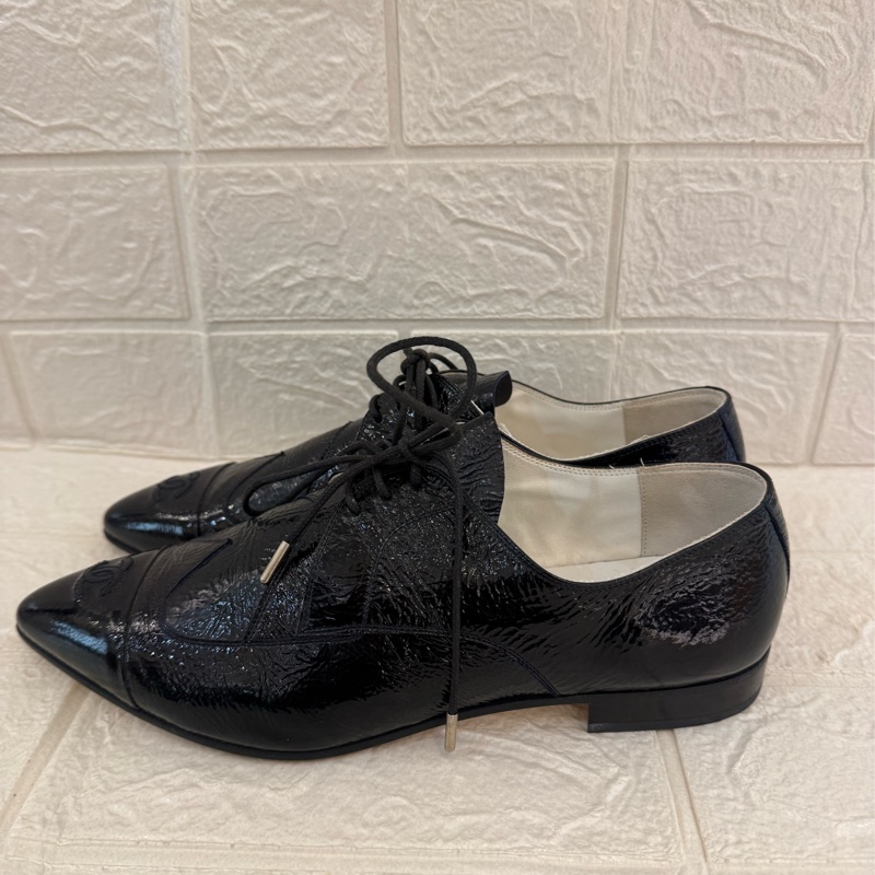 新年大特價✨✨chanel黑漆皮尖頭皮鞋👞-4