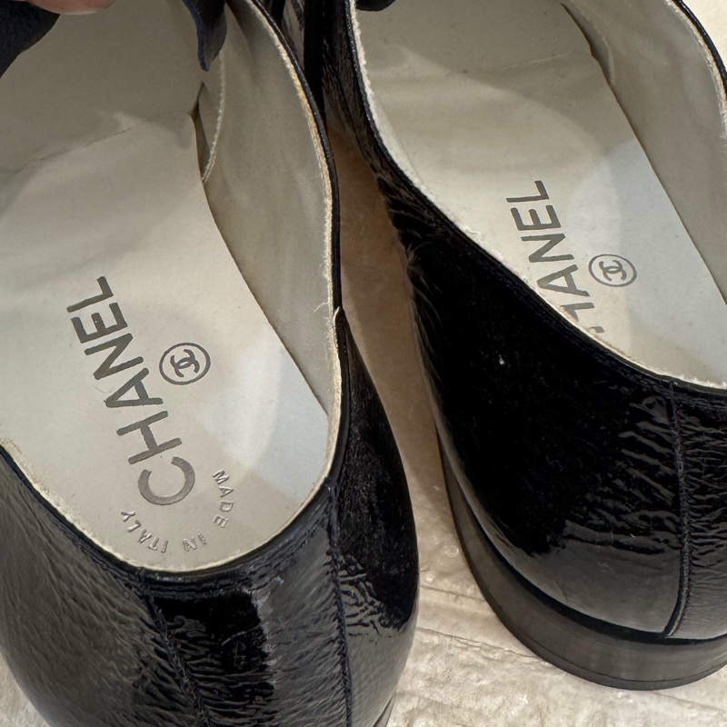 新年大特價✨✨chanel黑漆皮尖頭皮鞋👞-9