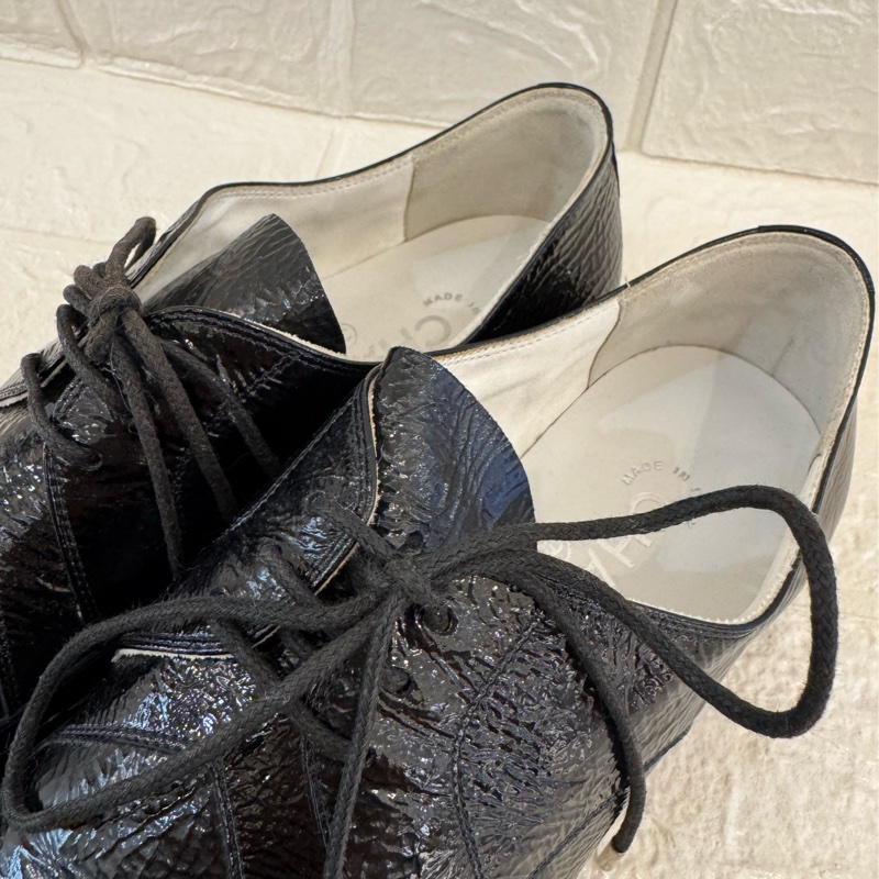 新年大特價✨✨chanel黑漆皮尖頭皮鞋👞-17