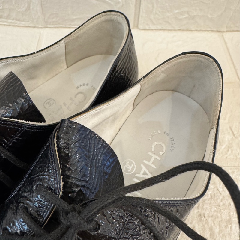 新年大特價✨✨chanel黑漆皮尖頭皮鞋👞-18