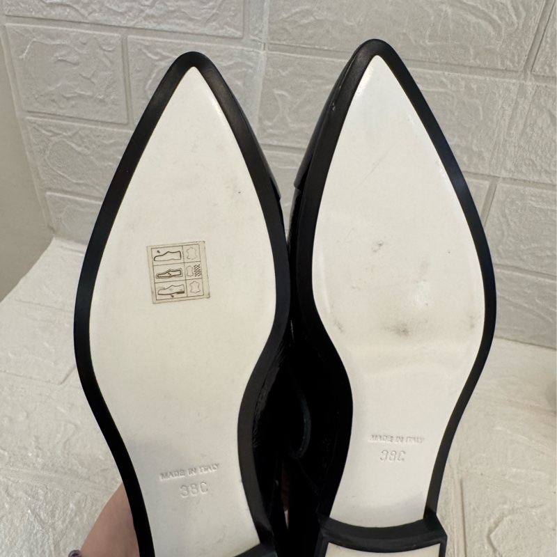 新年大特價✨✨chanel黑漆皮尖頭皮鞋👞-22