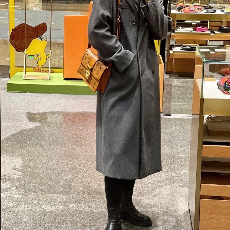 MCM Visetos cognac bag-5