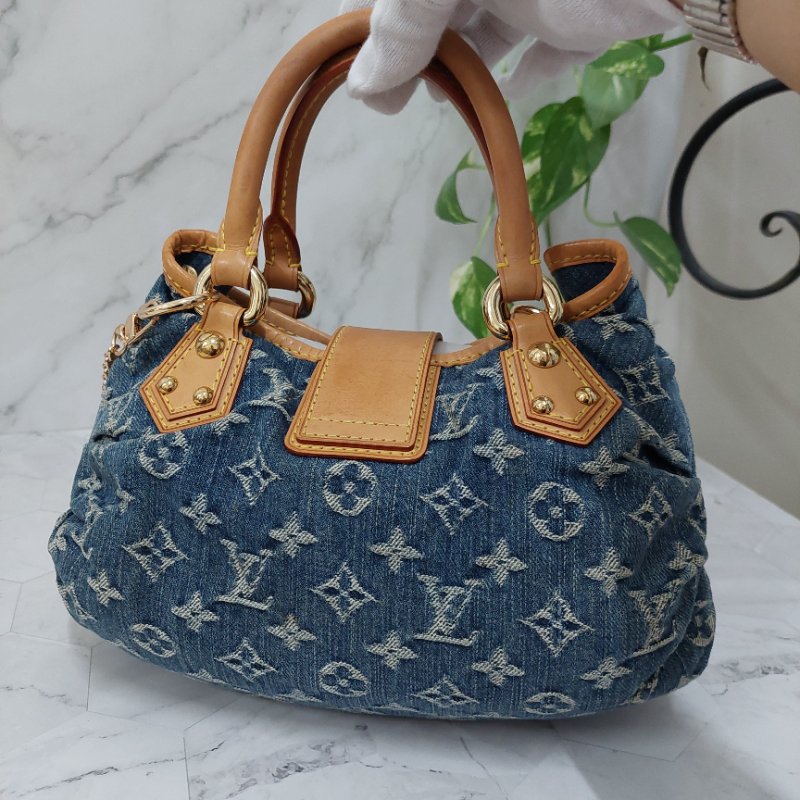 LV M95020  牛仔包🌈現貨實拍🌈 單寧牛仔布手提元寶包~二手-17