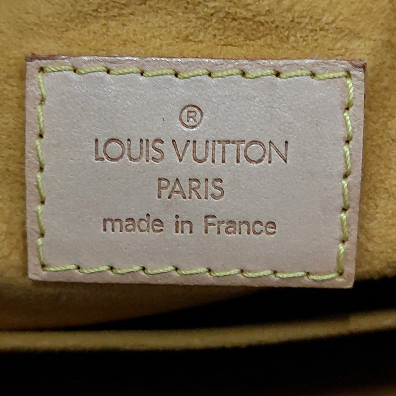 LV M95020  牛仔包🌈現貨實拍🌈 單寧牛仔布手提元寶包~二手-40