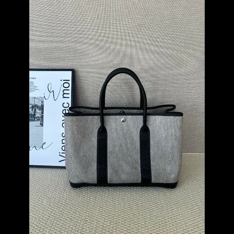 Hermes Garden Party 36
花園包 熊猫色