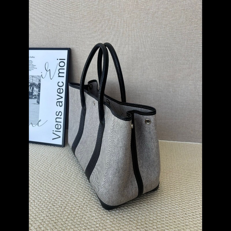 Hermes Garden Party 36
花園包 熊猫色-2