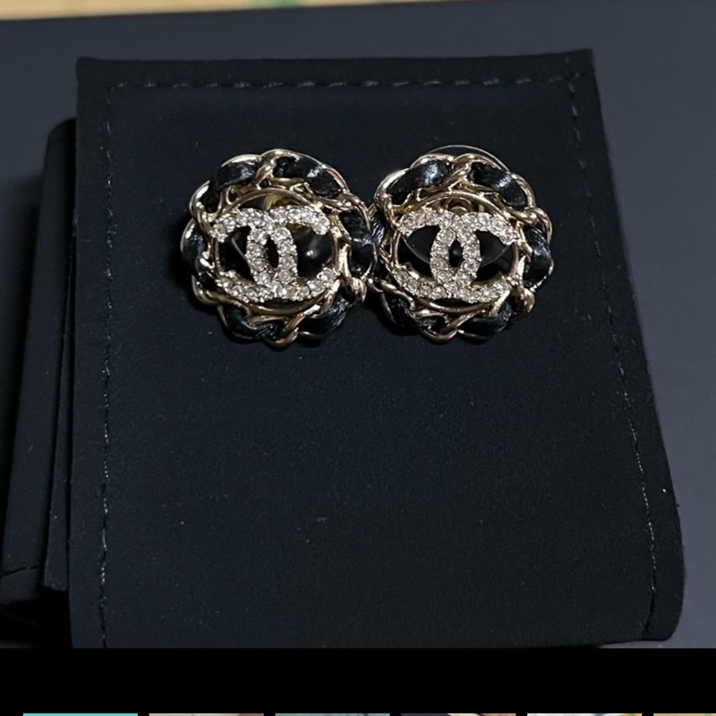 Chanel 皮穿鍊耳環 雙C logo-1