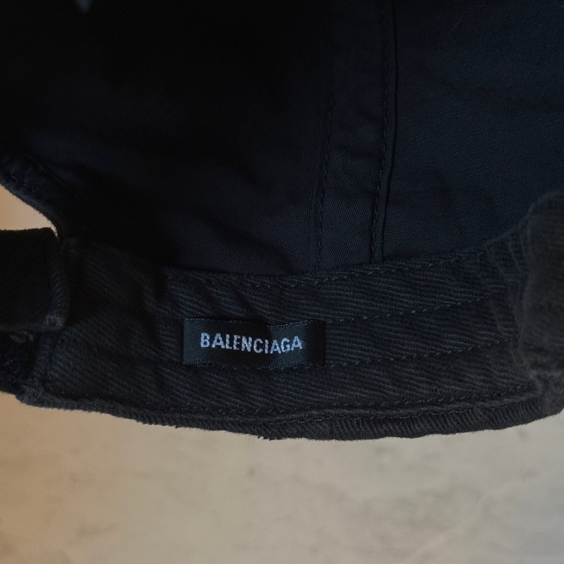 BALENCIAGA logo刺繡缺口帽簷仿舊棉質鴨舌帽(黑色)-5