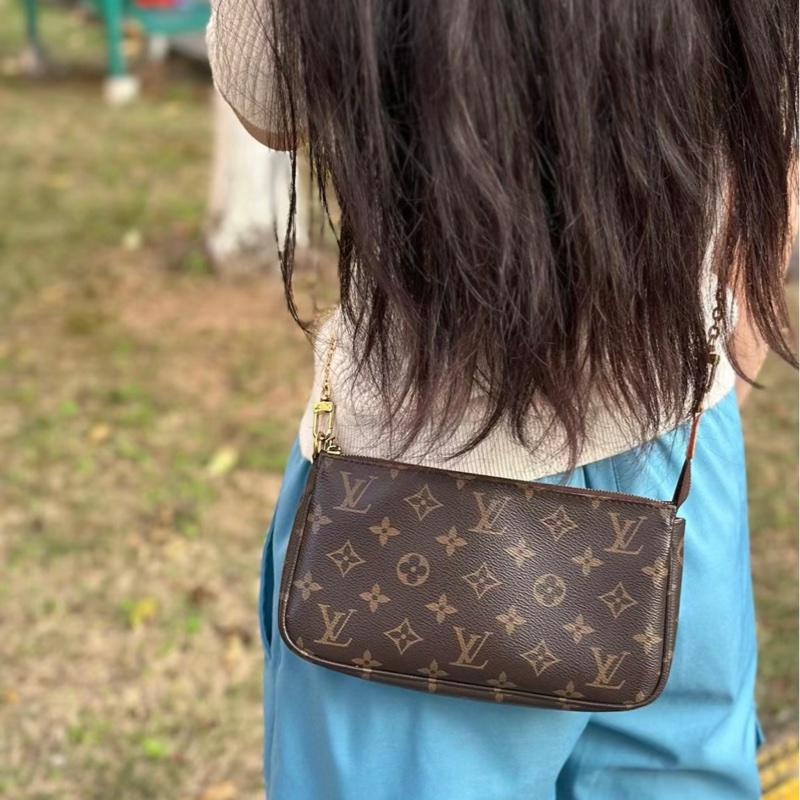 ✔️Louis Vuitton LV M51980 Monogram麻將包/側背包-4